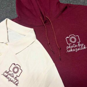 Póló és pulcsi logóval